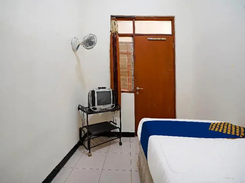 SPOT ON 91394 Pondok Paskal Syariah
