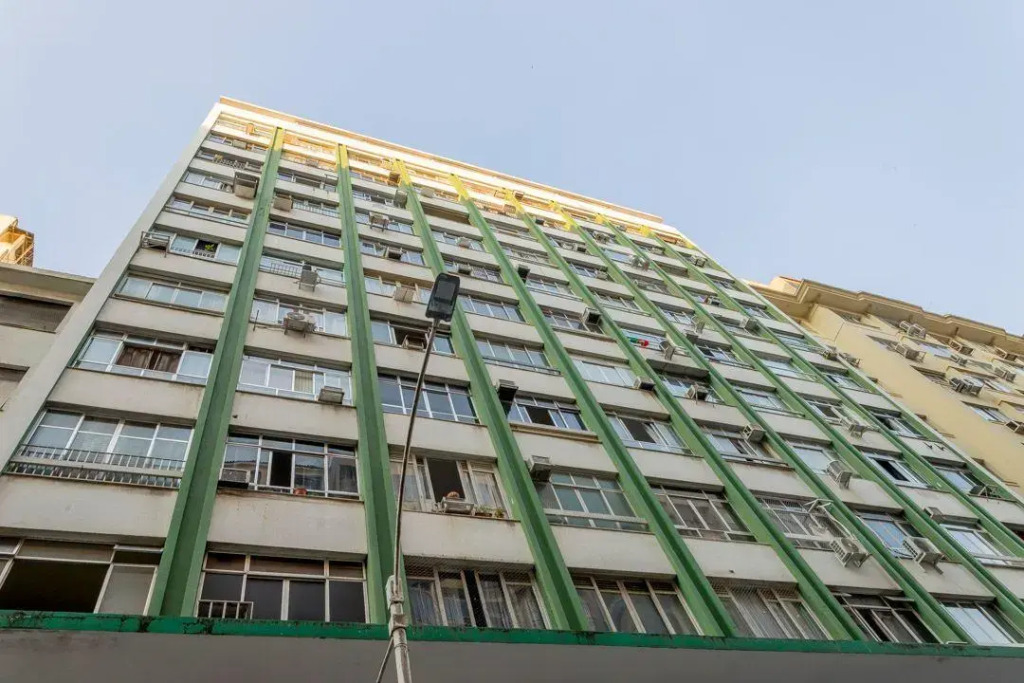 1Qto a 73m da Praia de Copacabana | PI 7/1011