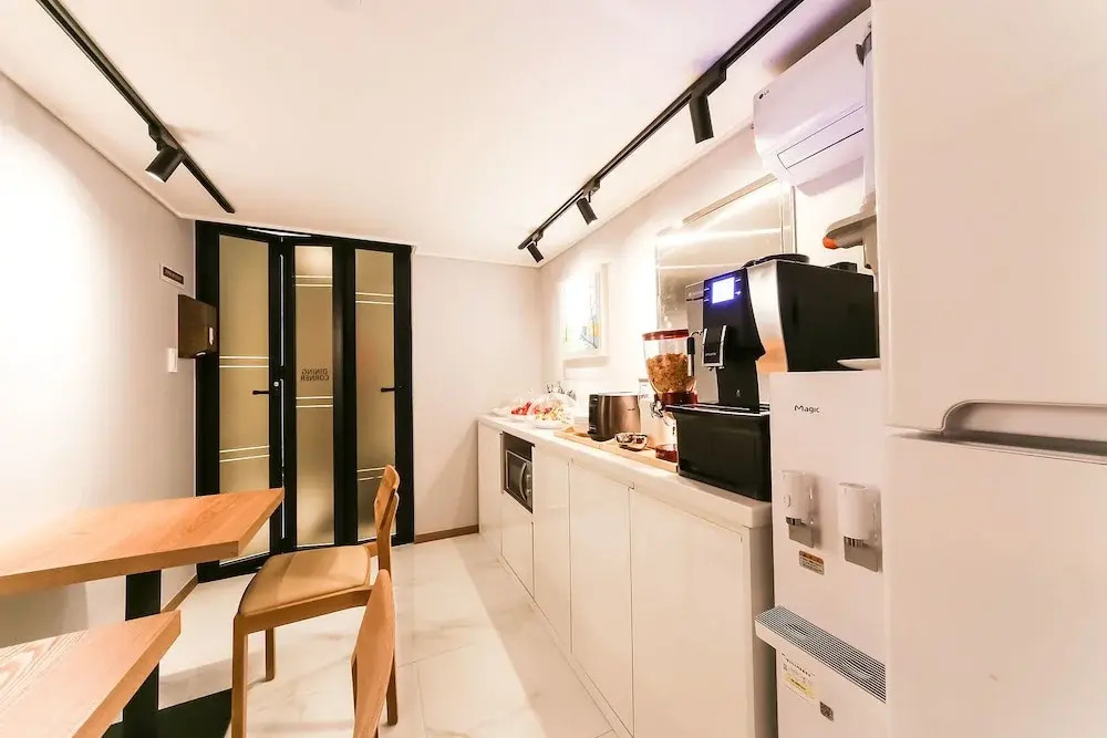 Cherish Hotel