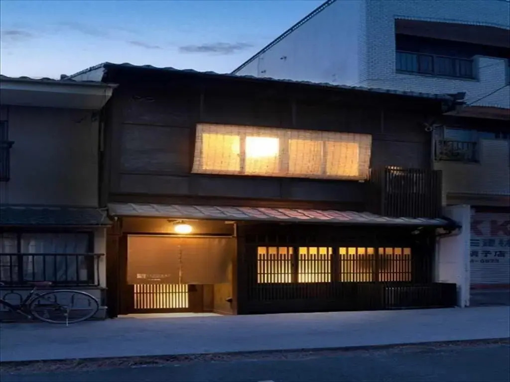Tsumugi HachijoMinamotocho