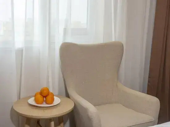 Vienna Hotel (Yanshan Yanbai Life Plaza)