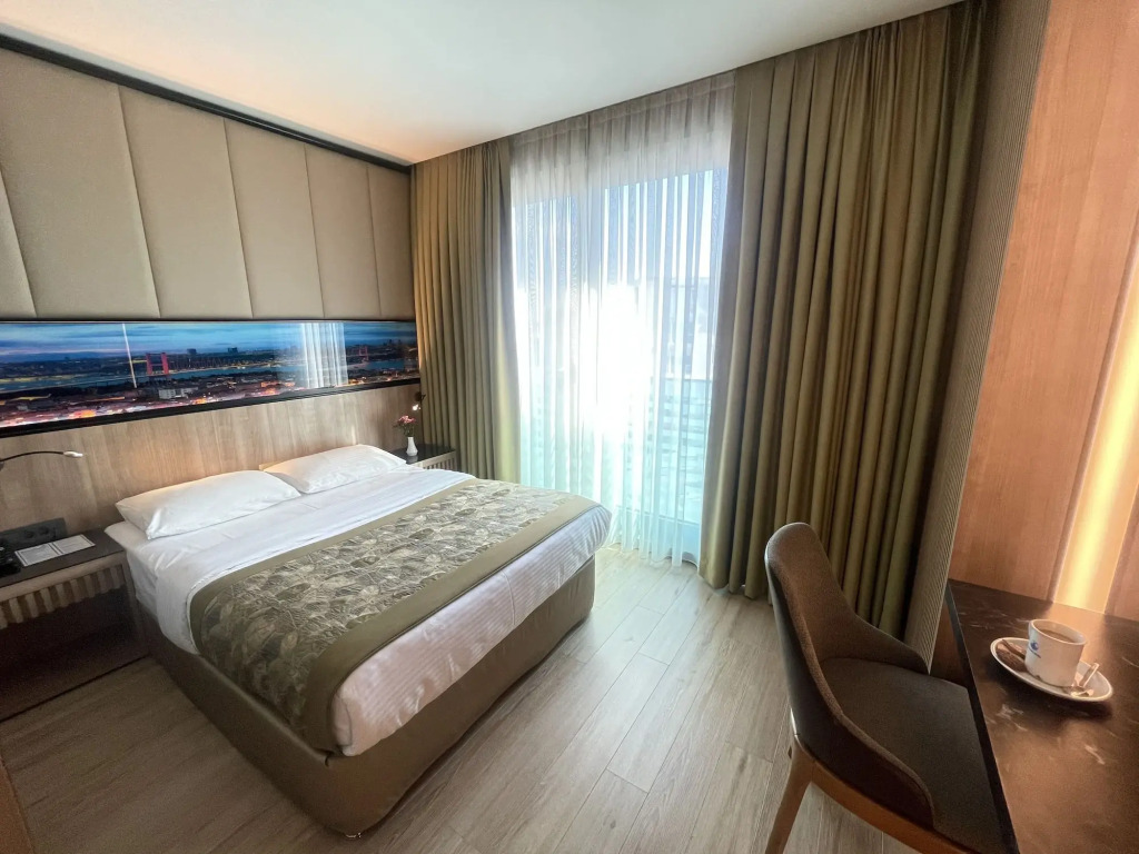 RADAR HOTEL