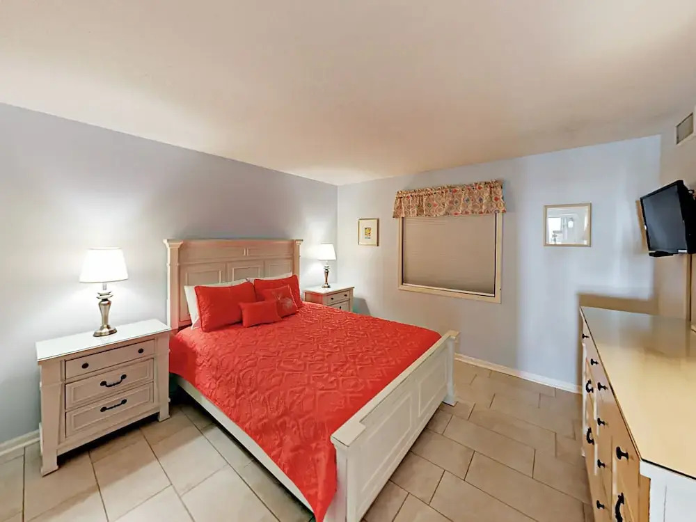105 South Ocean Boulevard Condo 3 Bedrooms 2 Bathrooms Condo