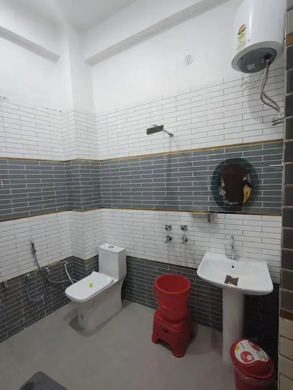 Kharari Inn