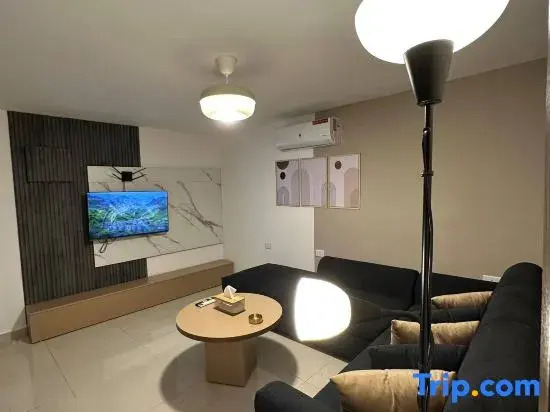 Stylish Luxe Apartment Fr