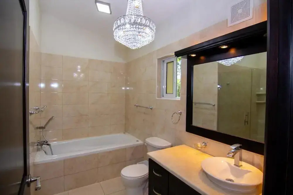 Private and Spacious 5 Bedroom Villa
