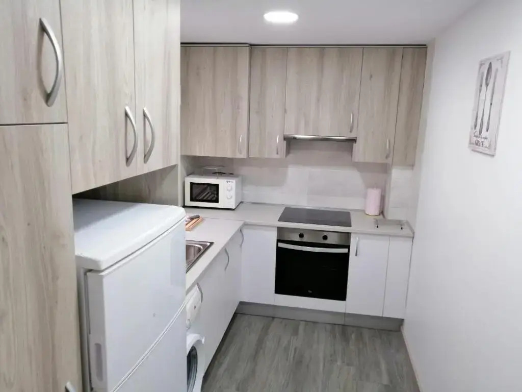 Apartamentos Dos Torres Frodo - Parking privado gratis