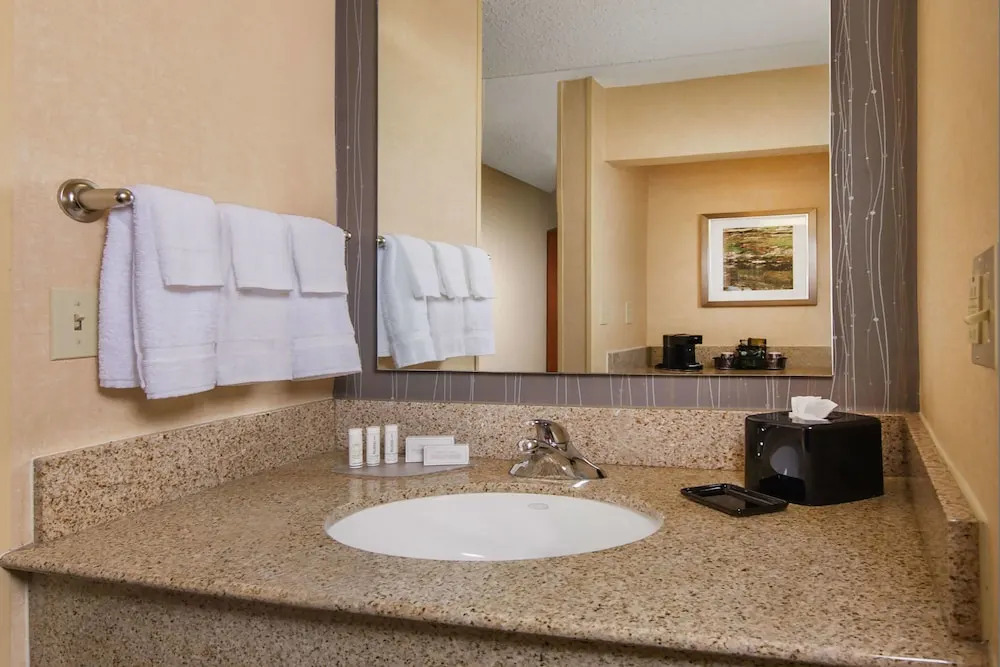 Sonesta Select Charlotte University Research Park