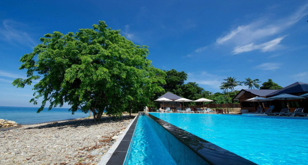 Tunamaya Beach & Spa Resort Tioman Island