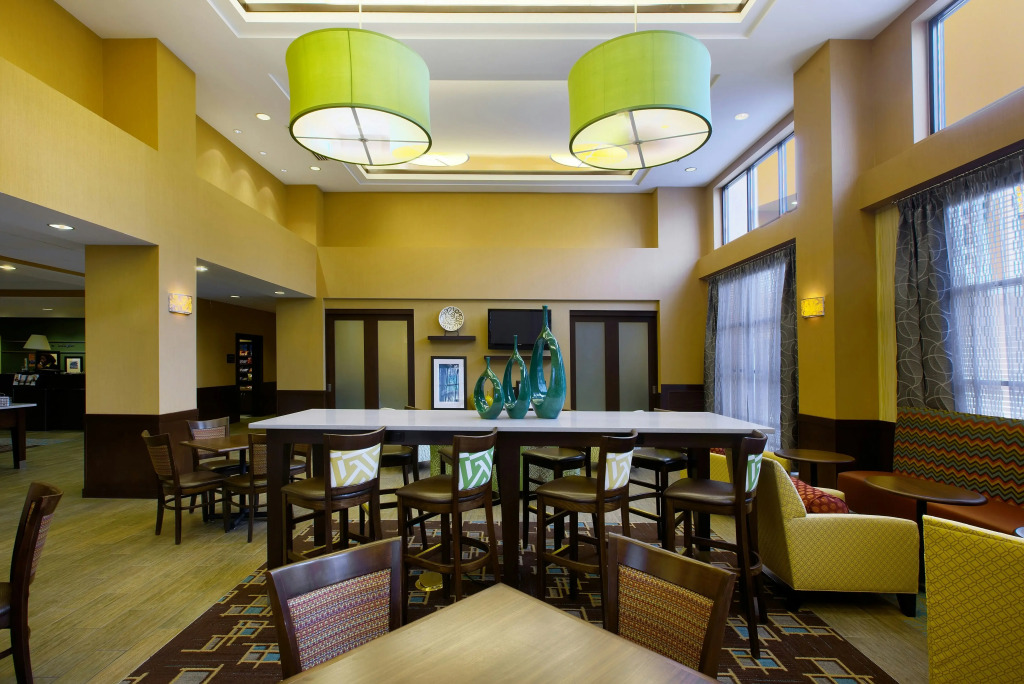 Hampton Inn & Suites Burlington