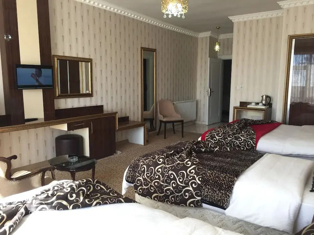 Maciter Hotel