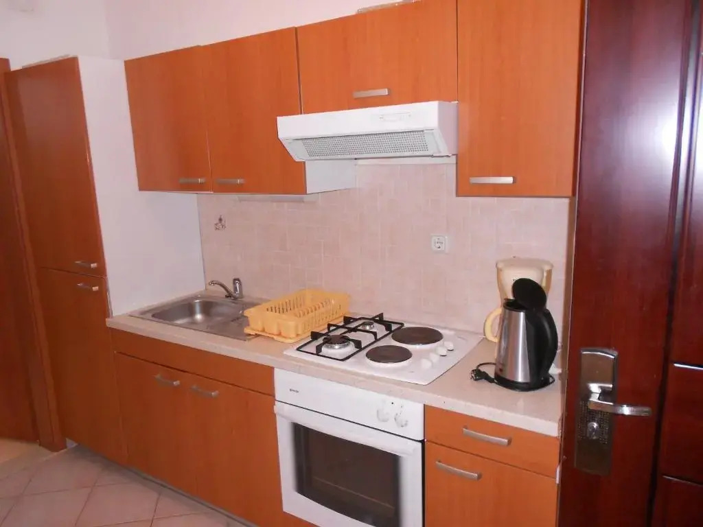 Apartments Burazer
