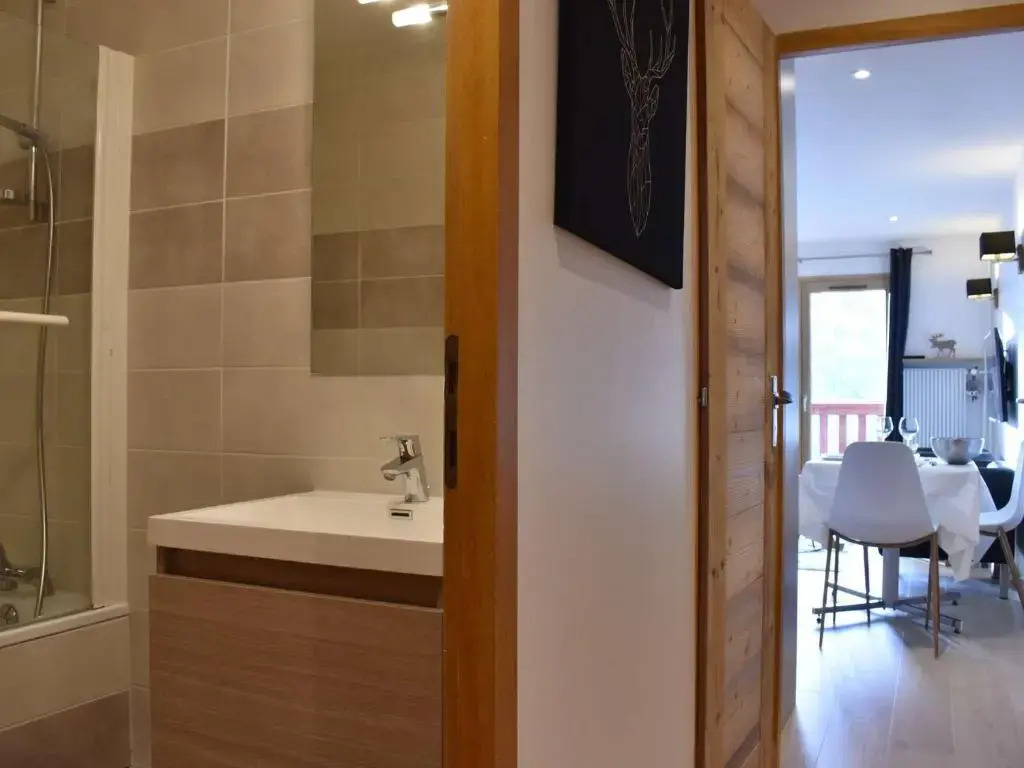 Appartement Méribel, 2 pièces, 5 personnes - FR-1-180-368