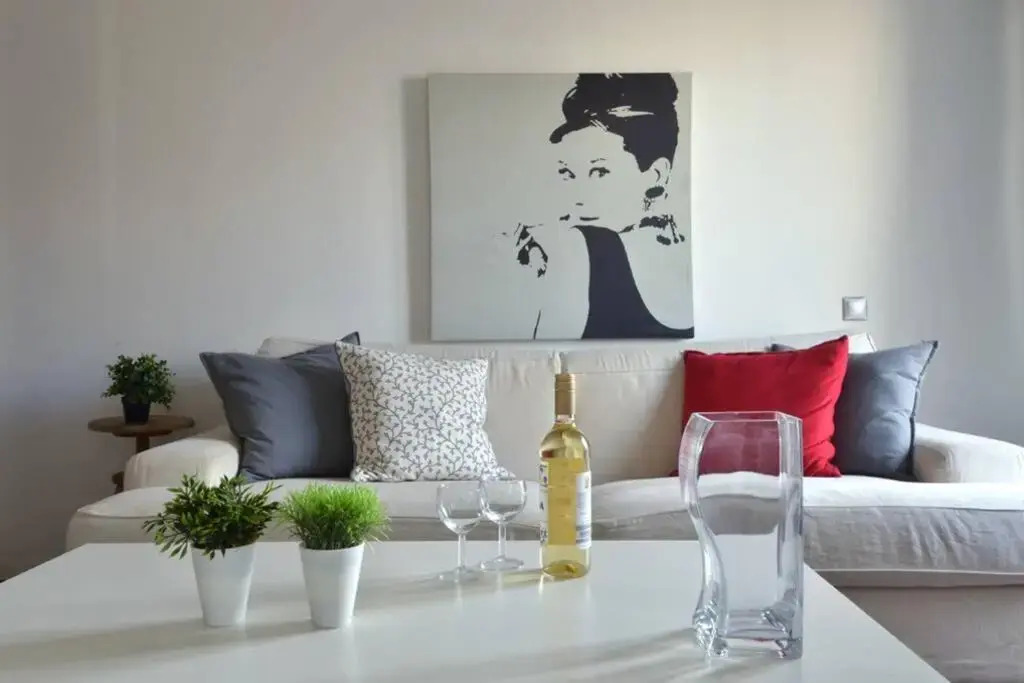 Kerameikos, a lovely apartment