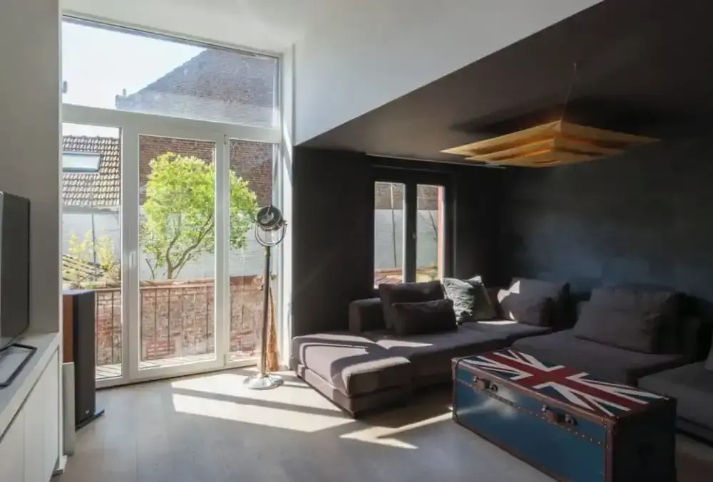 Flagey Terrace Design residence