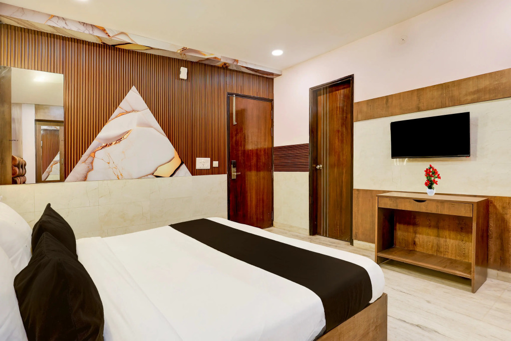 Hotel O Alipur Narela