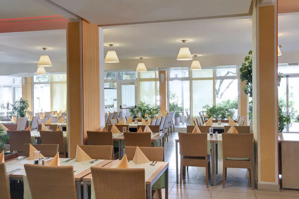 Sunny Dubrovnik by Valamar - All Inclusive