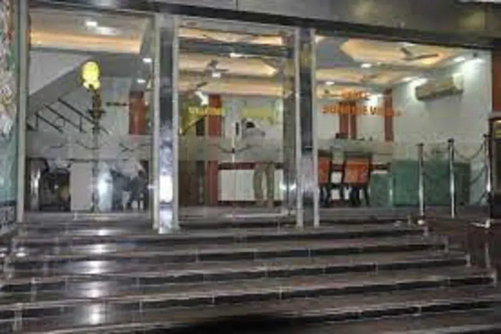 OYO 24347 Hotel Sunrise View