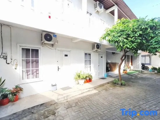 Niti Stay Syariah near Stasiun Wates RedPartner
