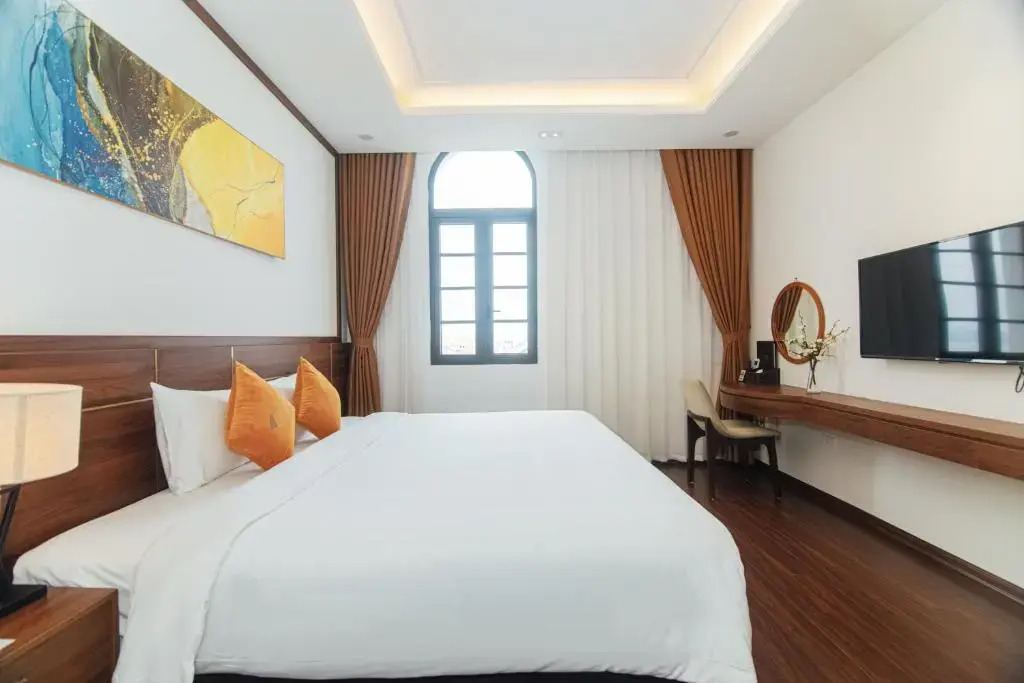 Jade Ha Long Hotel
