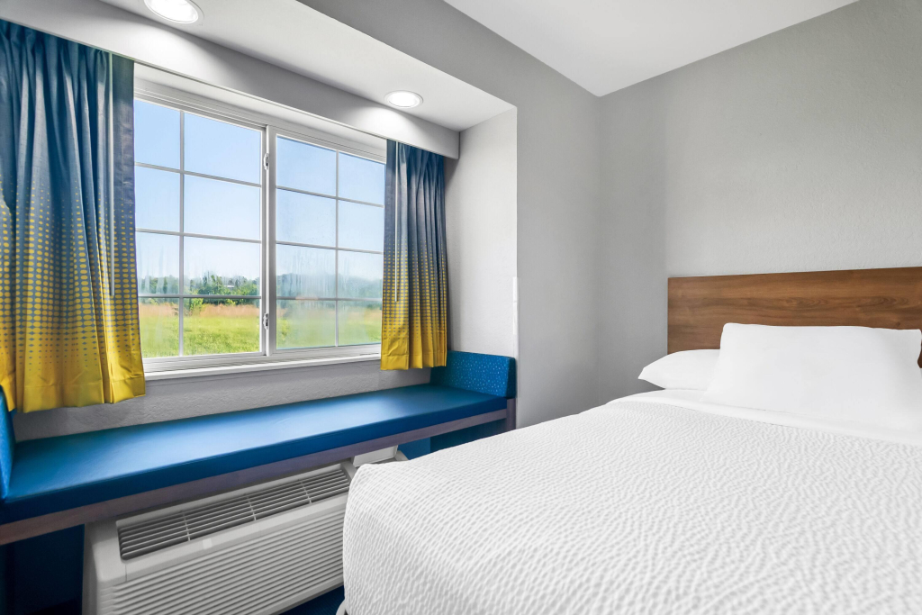 Microtel Inn & Suites by Wyndham Joplin
