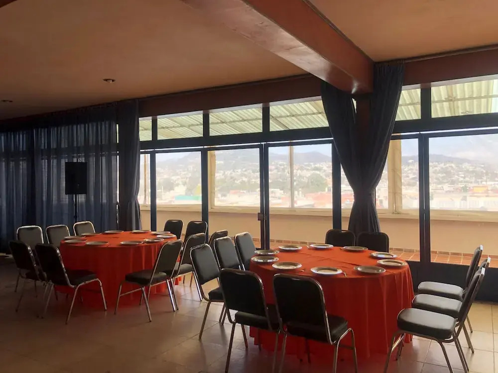 Hotel De La Loma