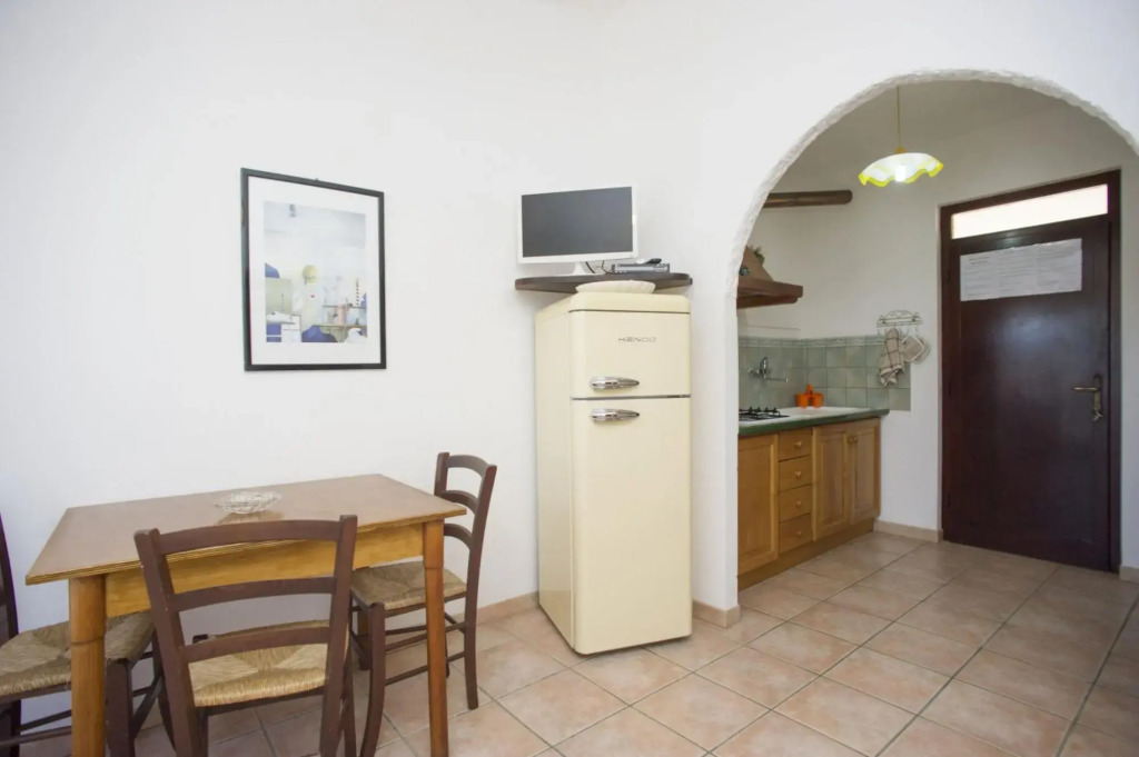 Apartment Two-room number 5 on the seafront of Morcone-MORCONE BILO N° 5