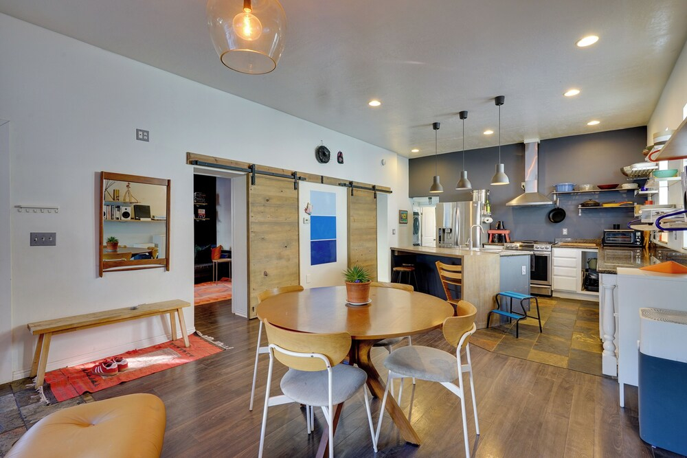 Work & Explore! Dog-friendly Salt Lake City Home