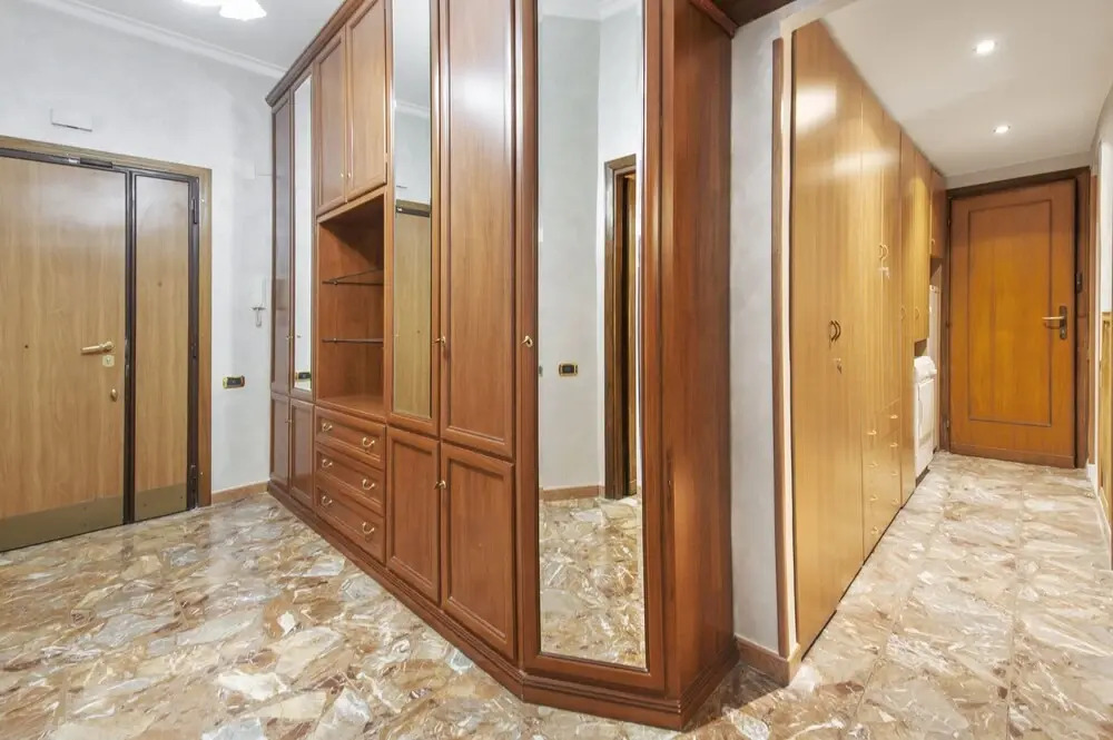 Charming Roma Apartment With 3 Bedrooms