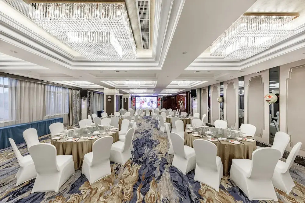 Chengdu Boyun Jinjiang Hotel