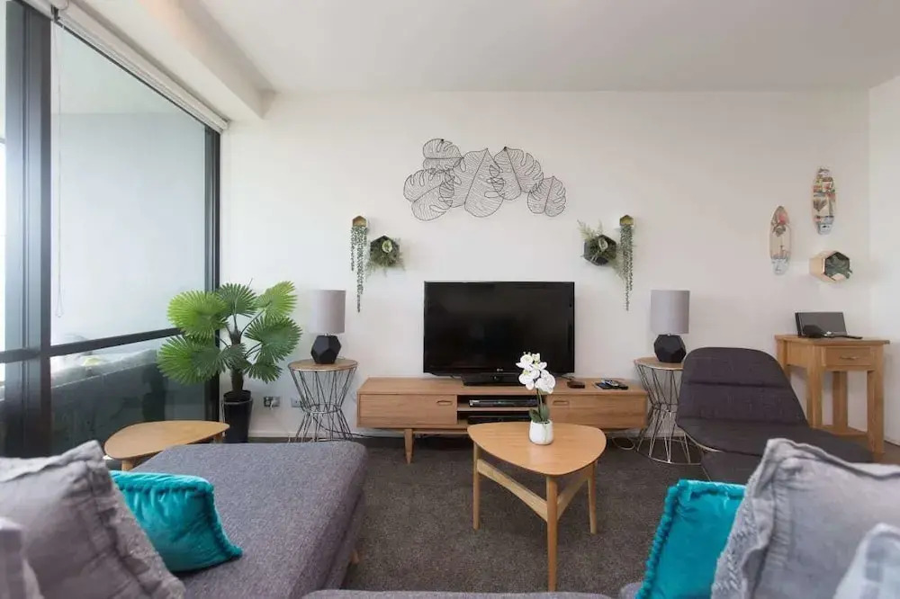 Spacious & Luxurious with Views