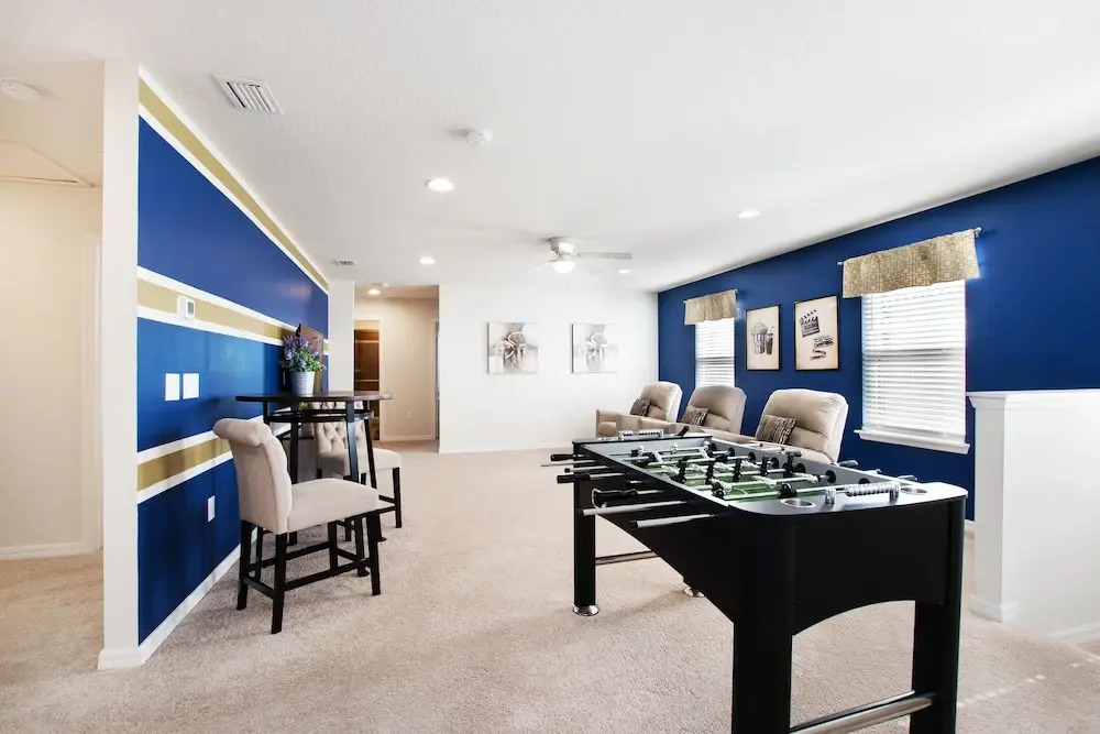1881 Nice Court