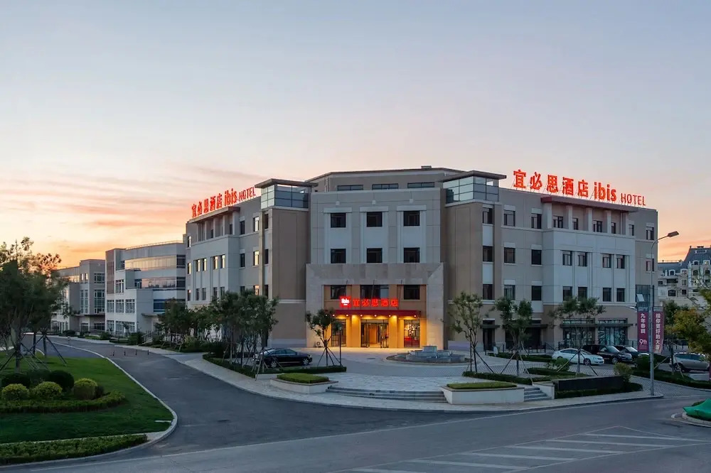 Hotel Ibis Dalian Yida Spring Field Hotel