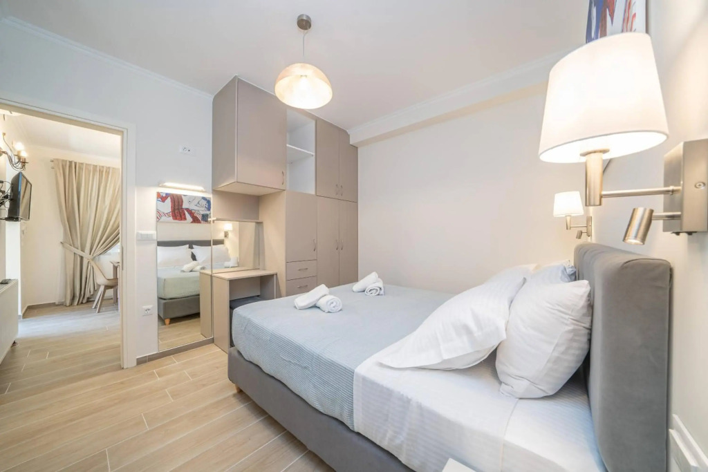 Ilias Apartments