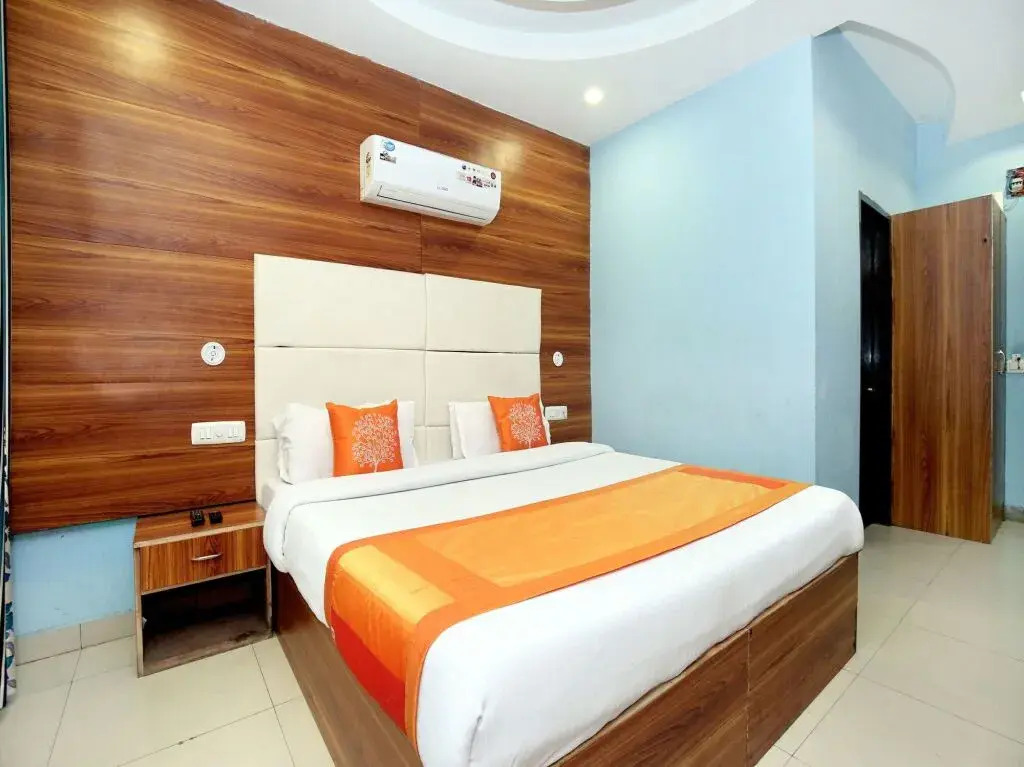 Hotel Grand Inn by OYO