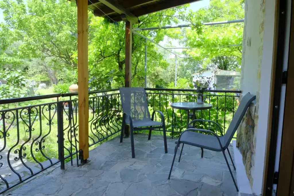Alekas Studios