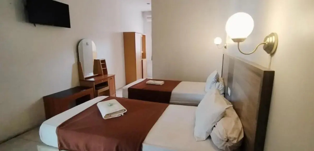Tiara Inn