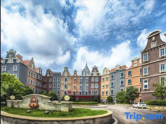 Xuzhou Amusement Land Resort Hotel