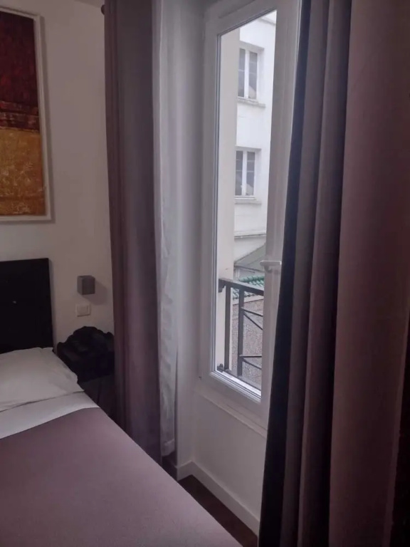 Hôtel Paris 17 Tingis