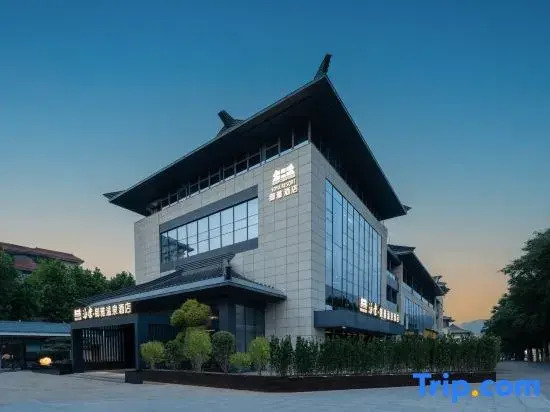 Yoya Resort