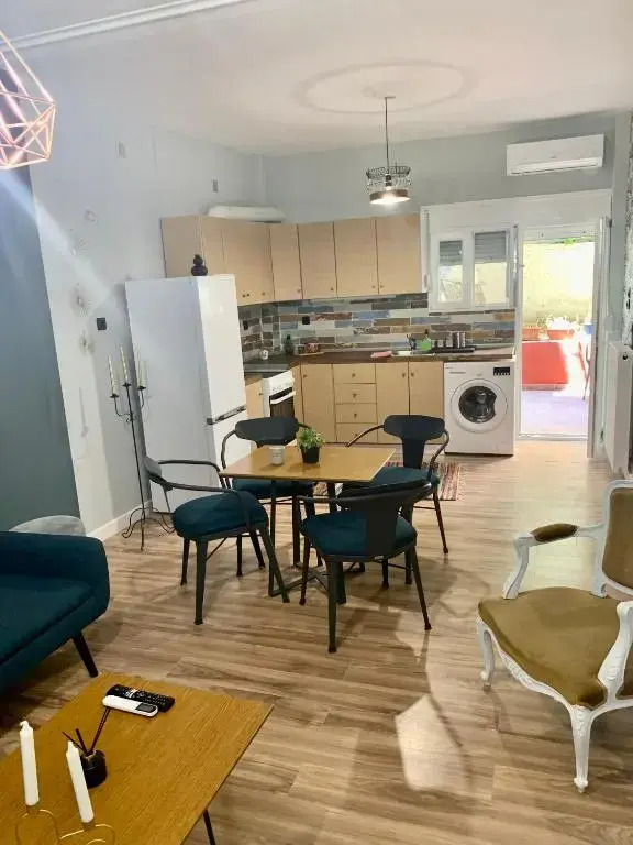 Modern and Spacious Apartment /5min walk to the center