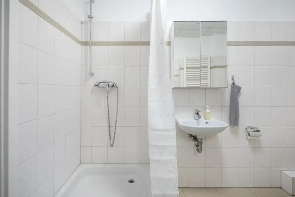 Stylish Apartment for 8 in Hamburg Hammerbrook