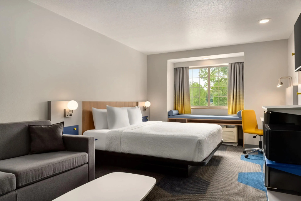 Microtel Inn & Suites by Wyndham Culpeper