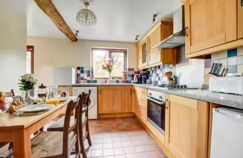 2 Bed in Brecon oc-37318