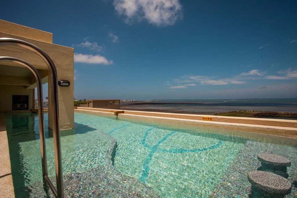 Oasis Hotel
