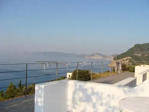 Sea View Studios