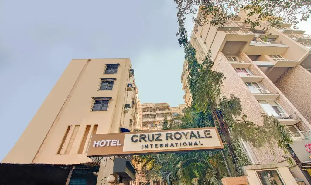 FabHotel Cruz Royale - Nr- Bandra West