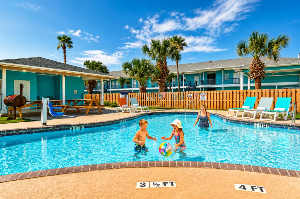 The Island Hotel Near Beach Port Aransas