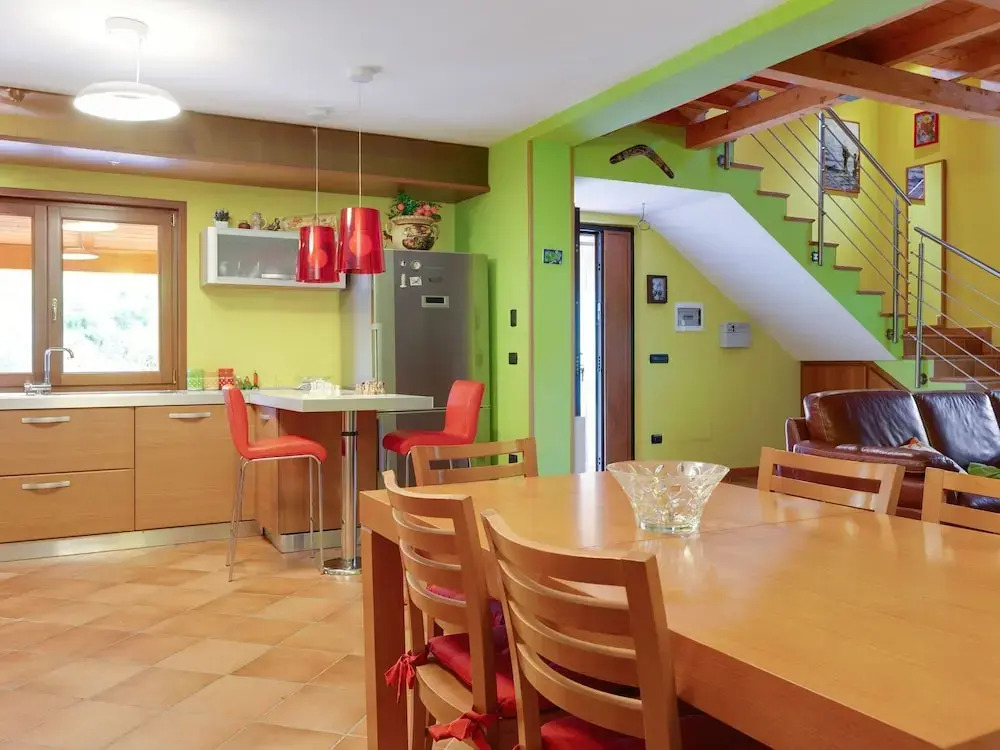 Mountain-view Holiday Home in Cusano Mutri With Private Garden