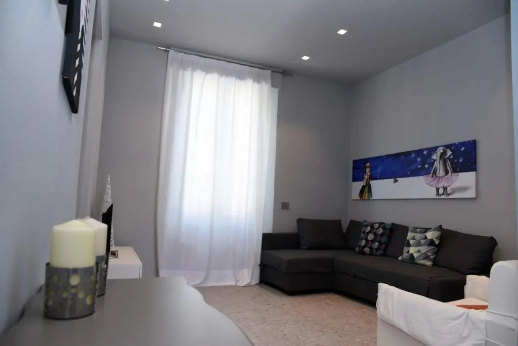 Central River Apartment
